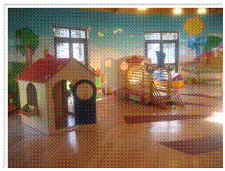 Casella di testo: L�Apeiron si compone di un gruppo di professionisti esperti in vari settori: psicologico, pedagogico, legale, amministrativo, organizzativo ed architettonico. Il cuore pulsante della nostra societ� si individua nelle politiche rivolte al miglioramento della Qualit� della Vita. I nostri obiettivi sono riassunti nella promozione, secondo le indicazione dell�OMS (Organizzazione Mondiale della Sanit�) di una cultura della Life Skills nei contesti socio-educativi.  La nostra societ� � convenzionata con l�Universit� La Sapienza di Roma, nello specifico con la Facolt� di Psicologia 1 e 2 e con la Scuola di Specializzazione in Psicologia della Salute; con le quali realizza progetti di ricerca in ambito socio-educativo. 